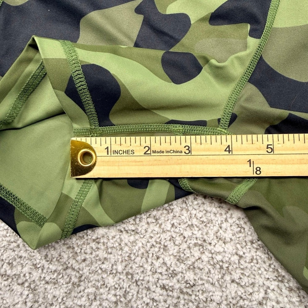 Womens ZYIA Active Green Black Camouflage Light n Tight Pocket Hustle Shorts XXL - Picture 6 of 7
